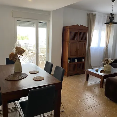 Bella Montesol Apartamento Aiamonte